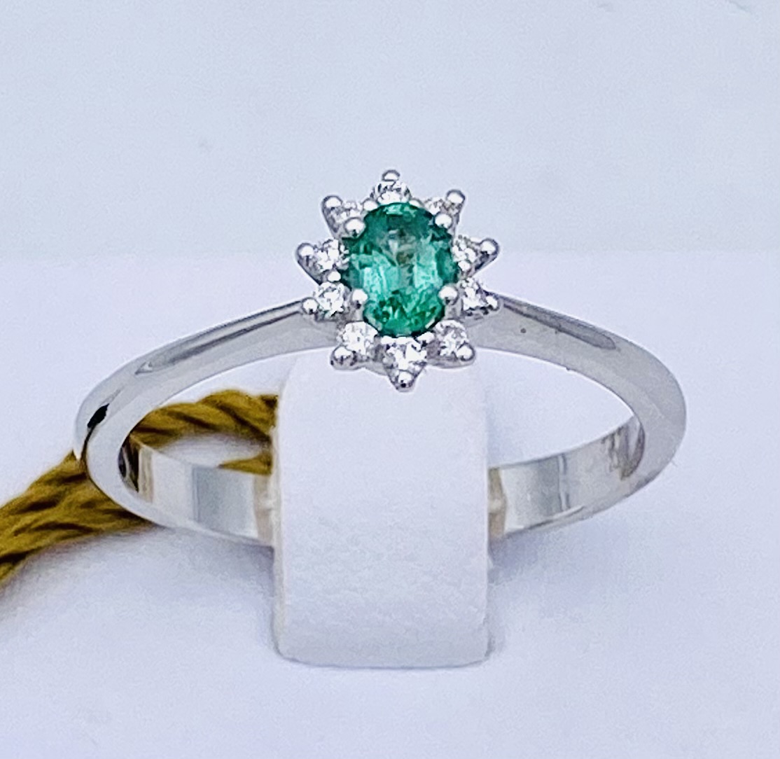 Anello smeraldo e diamanti oro bianco  BON TON  art. AN2366